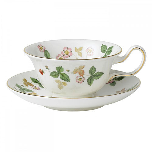 Wedgwood Wild Strawberry Teacup & Saucer Peony - Set of 4