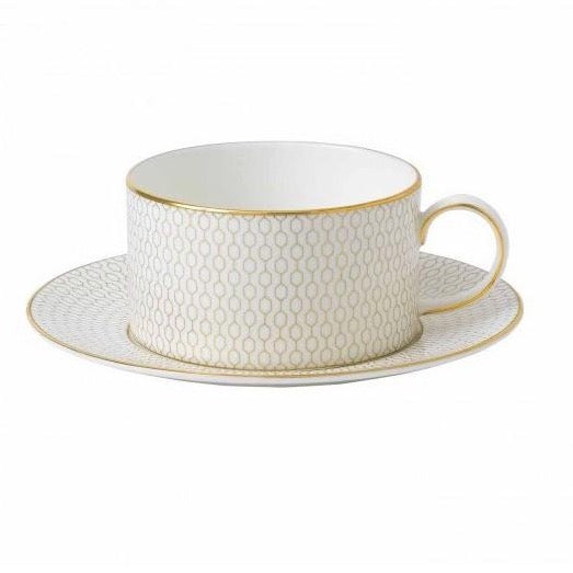 Wedgwood Gio Gold Teacup and Saucer - Set of 4