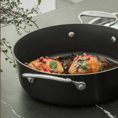 Circulon Style Non-Stick 20cm Covered Sauteuse