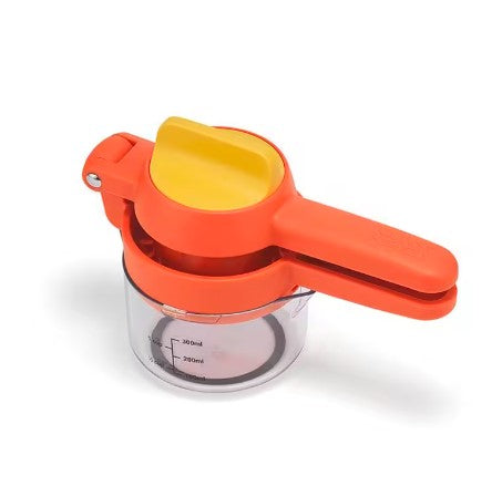 Joseph Joseph JuiceMax™ Plus Dual-Action Orange Citrus Press with Measuring Cup 1000086