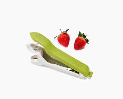 Joseph Joseph Tweezy™ 2-in-1 Pitter & Huller Tool : 1000066