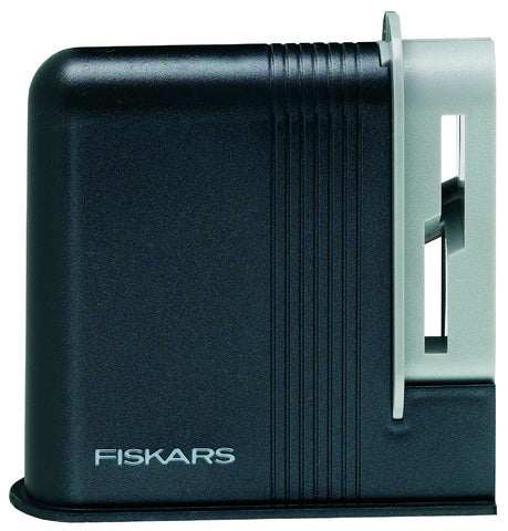 Fiskars Functional Form Clip-Sharp scissors sharpener 1000812