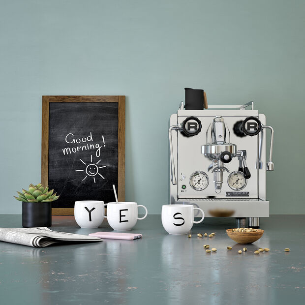 Villeroy and Boch Letters Mug Y