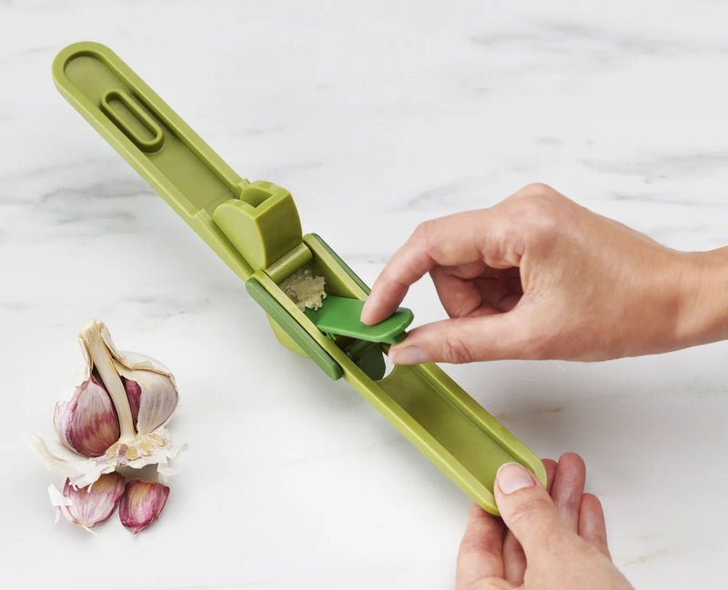Joseph Joseph CleanForce™ Garlic Press : 20179