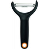 Fiskars Functional Form Utensils Swivel blade peeler 1014419